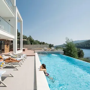 Vlastelini Ii By Interhome Hrvatini